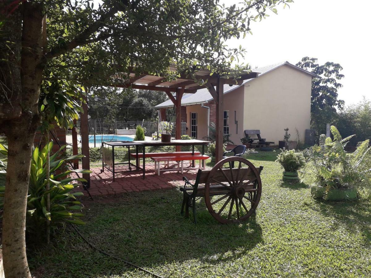 Cabanas Mama Rosa Puerto Iguazú Dış mekan fotoğraf